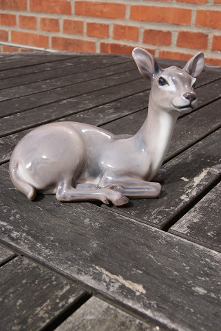 Dahl Jensen Denmark, Figurine No 1147 Deer lying