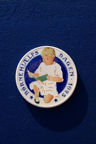 Children's Help Day's plate 1925