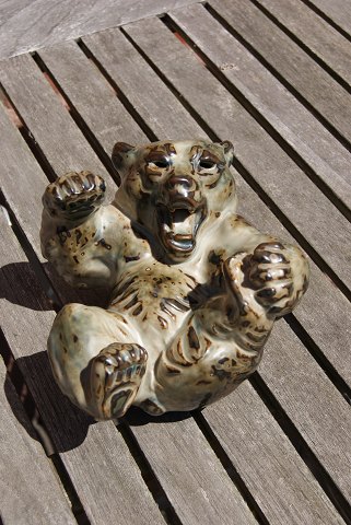 Royal Copenhagen stoneware figurine No 20271, Bear lying