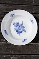 Blue Flower Plain porcelain.  Porridge plates 
20.5cm
