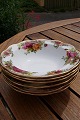 Old Country Roses English bone China porcelain. 
Small deep plates or Porridge plates 16cm