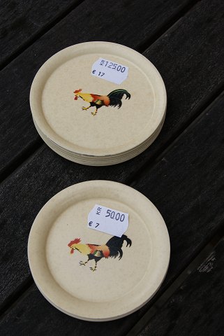 Liqueur-bowls with a Cock