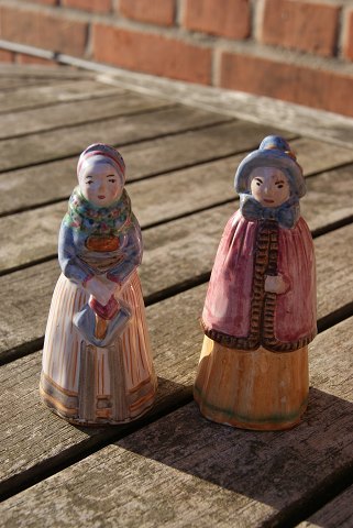 Hjorth dänisch Keramik Figuren. Frauen im Anzug