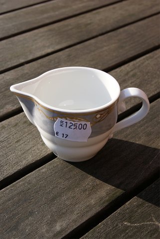 Magnolia Grey Danish porcelain, small cream jug