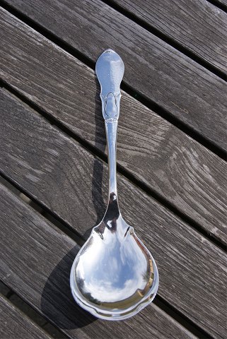 Salon solid silver flatware