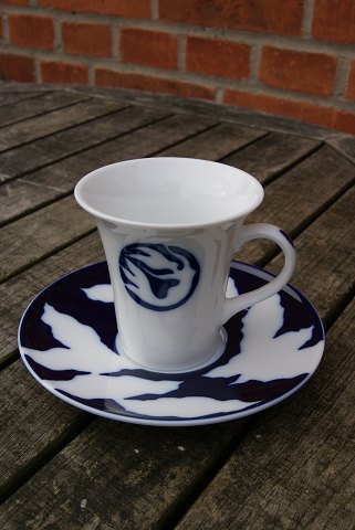 HC Andersen Rosendahl Danish porcelain. Settings coffee cups + saucers