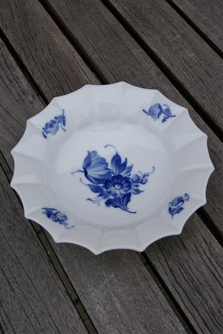 Blå Blomst Kantet porcelæn, runde skåle 17cm