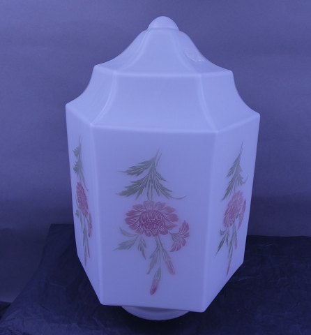 Hexagonal lampshade, decorated with flowers, in white glass.