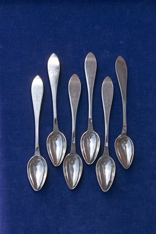 vare nr: s-6 Theskeer 14cm fra 1814