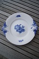 Blue Flower Plain China. Round dish 28.5cm pre 
1923
