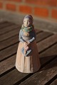 Hjorth dänisch Keramik Figur. Frau mit Gesangbuch im Anzug