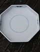 Gemina Danish porcelain, hexagonal dishes with 
edge 24cm