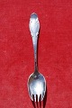 Frisenborg bestik,  barneske-gaffel i sølv