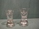 Frimurerglasrakkerglas med kegleformet kumme, dekoreret med symboler