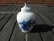 Blue Flower Curved Danish porcelain. Covered tea 
caddies