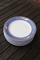 Magnolia Blue Danish porcelain, dinner plates 
25cm.