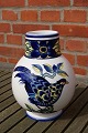 Blå Fasan fajance porcelæn, store buttede vaser 20,5-21cm. Lager 2