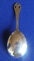 Dansk sølvbestik, serveringsske 21cm fra 1947, i håndsmedet sølv.