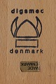 Fondueset aus Edelstahl auf einem drehbaren Holztablett von Digsmed Dänemark und mit 2 x 6 Gabeln