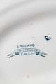 Engelsk fajance fra F. Winkle & Co. Velholdt oval lågskål med hanke 